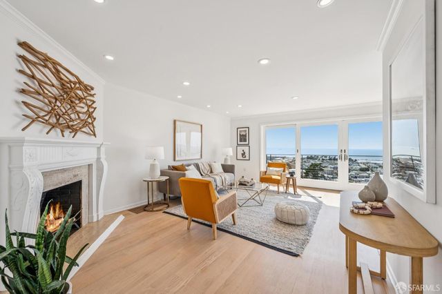 2029 14th Avenue, San Francisco, CA 94116