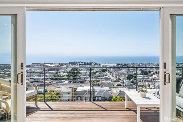 2029 14th Avenue, San Francisco, CA 94116