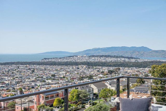 2029 14th Avenue, San Francisco, CA 94116