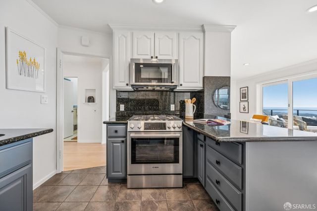 2029 14th Avenue, San Francisco, CA 94116