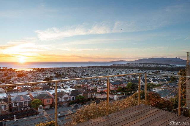 2029 14th Avenue, San Francisco, CA 94116