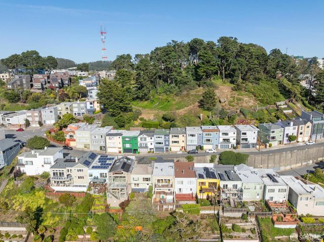 2029 14th Avenue, San Francisco, CA 94116