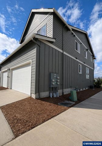 31122 NW Turel Dr, North Plains, OR 97133