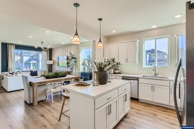 31122 NW Turel Dr, North Plains, OR 97133