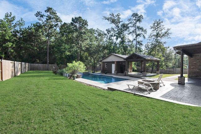 1005 Prescott Drive, Conroe, TX 77301