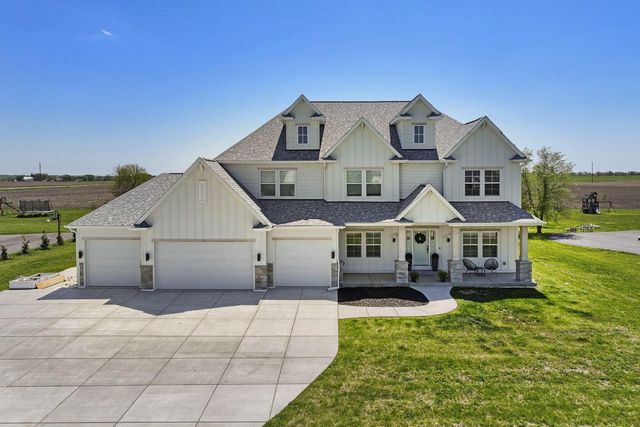 40165 106th STREET, Genoa City, WI 53128