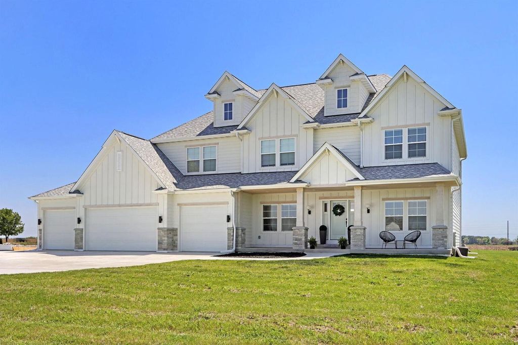 40165 106th STREET, Genoa City, WI 53128