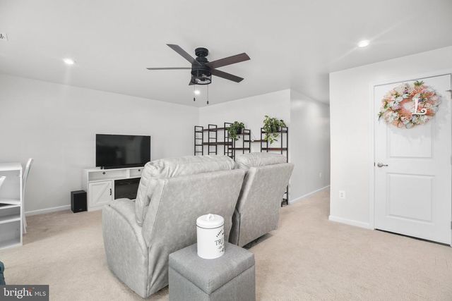8410 DEVRIES LN, Spotsylvania, VA 22553