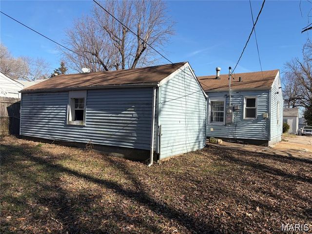 317 Mueller Avenue, Ferguson, MO 63135