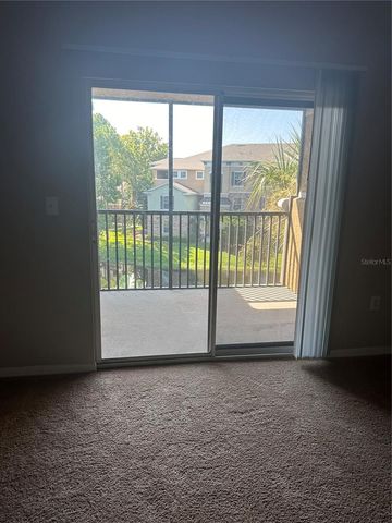 10105 COURTNEY OAKS CIRCLE 304, Tampa, FL 33619