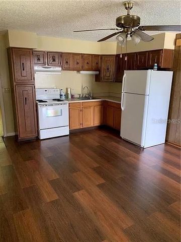 5217 17TH STREET, Zephyrhills, FL 33542