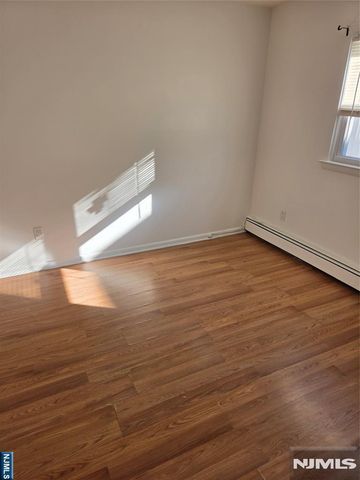 19 Spring Avenue, Bergenfield, NJ 07621