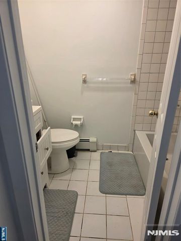 19 Spring Avenue, Bergenfield, NJ 07621