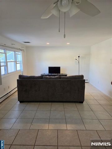 19 Spring Avenue, Bergenfield, NJ 07621