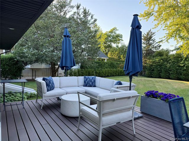 17 Locust Street, Riverhead, NY 11901