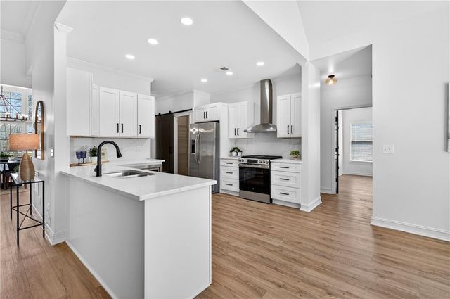 2325 Ettas SE Circle, Conyers, GA 30013