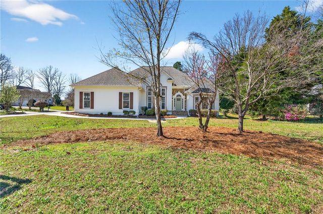 2325 Ettas SE Circle, Conyers, GA 30013