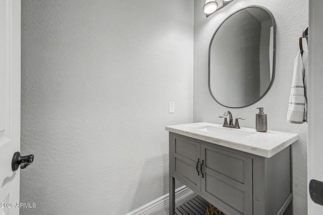 7962 S PARKCREST Street, Gilbert, AZ 85298