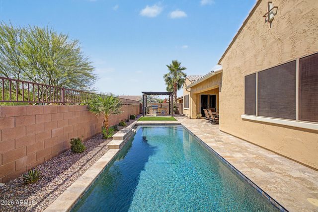 7962 S PARKCREST Street, Gilbert, AZ 85298