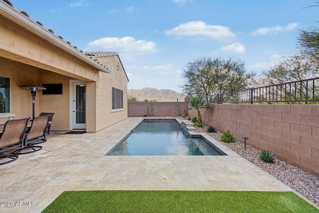 7962 S PARKCREST Street, Gilbert, AZ 85298