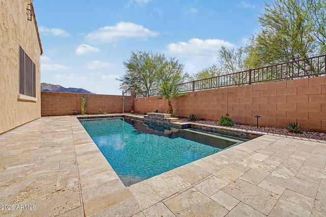 7962 S PARKCREST Street, Gilbert, AZ 85298