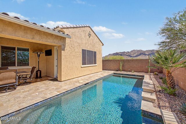 7962 S PARKCREST Street, Gilbert, AZ 85298