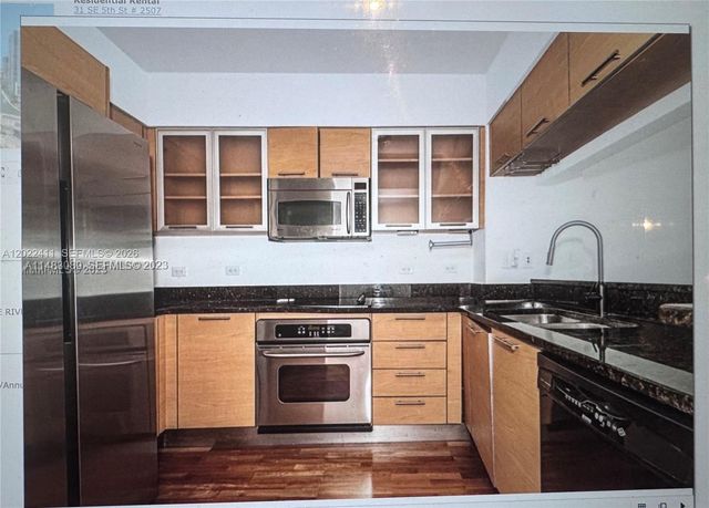 31 SE 5th St 2507, Miami, FL 33131