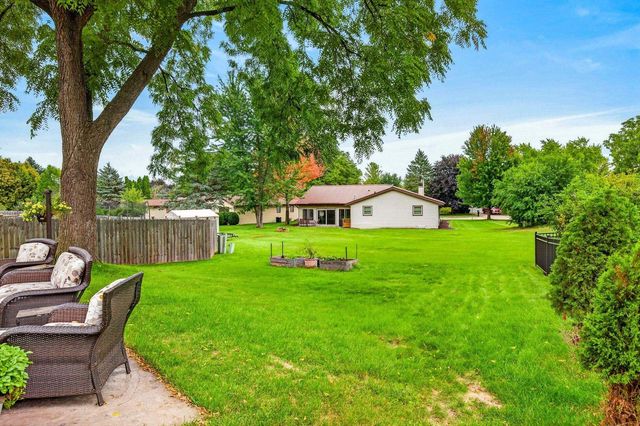 3412 N MARIAH LANE, Appleton, WI 54911