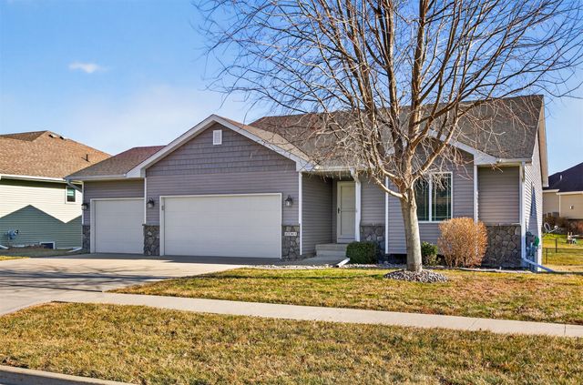 1203 NW Boulder Point Place, Ankeny, IA 50023