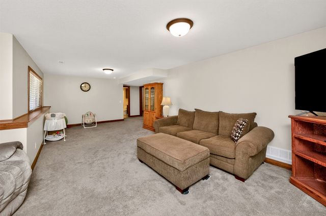 1203 NW Boulder Point Place, Ankeny, IA 50023