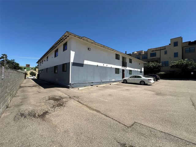 4526 Munger Avenue 110, Dallas, TX 75204