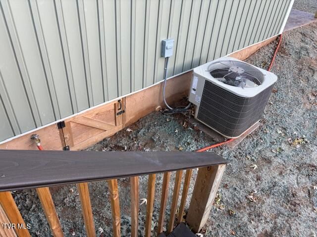 2496 Siam Road, Elizabethton, TN 37643