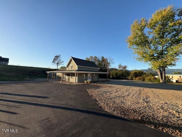 2496 Siam Road, Elizabethton, TN 37643