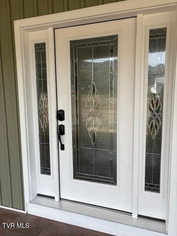 2496 Siam Road, Elizabethton, TN 37643