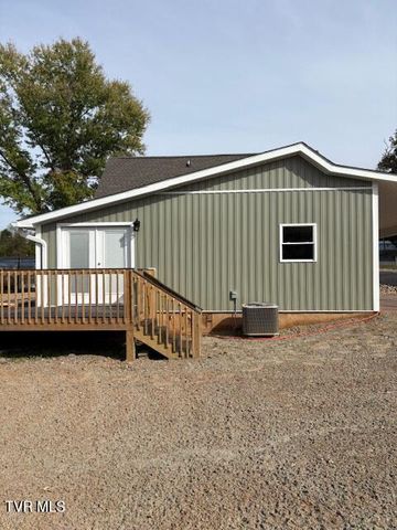 2496 Siam Road, Elizabethton, TN 37643