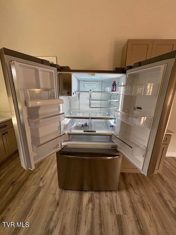 2496 Siam Road, Elizabethton, TN 37643