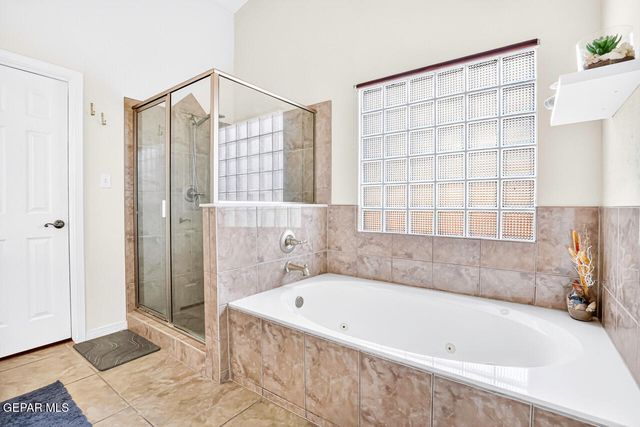 12225 SITTING BULL Drive, El Paso, TX 79936
