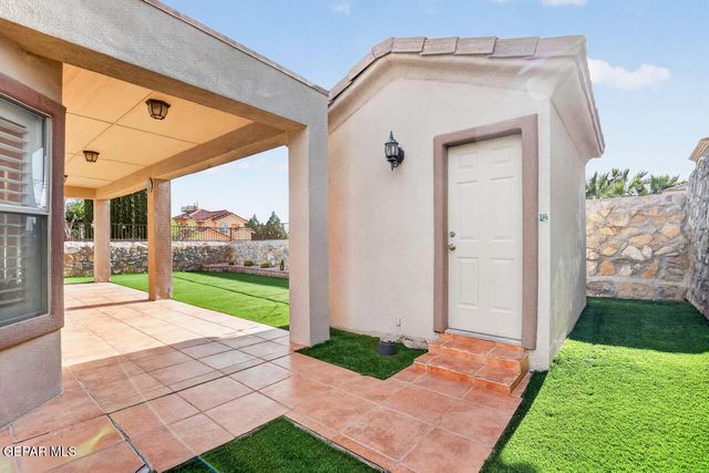 12225 SITTING BULL Drive, El Paso, TX 79936