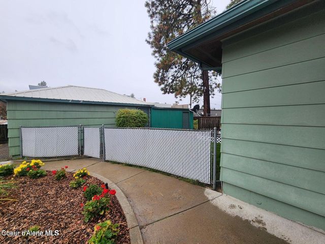 212 E Mullan AVE, Post Falls, ID 83854