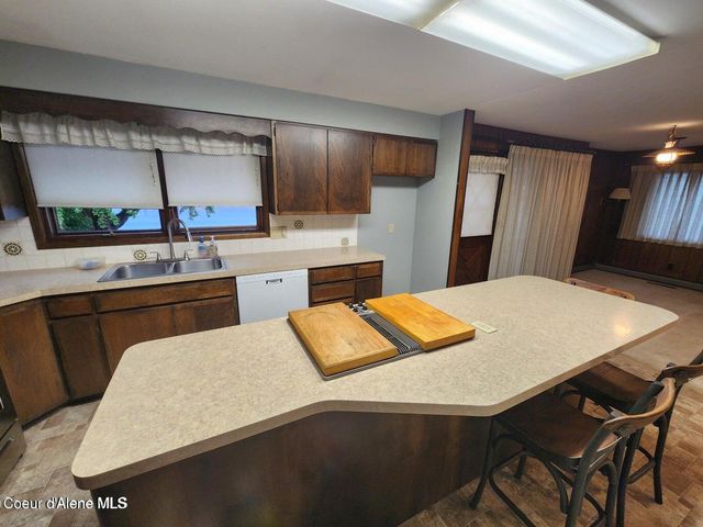 212 E Mullan AVE, Post Falls, ID 83854