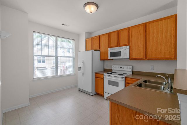 6308 Royal Celadon Way 35, Charlotte, NC 28269