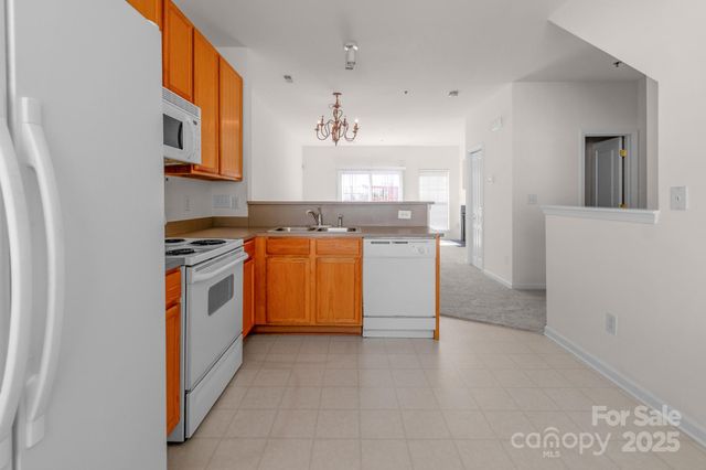 6308 Royal Celadon Way 35, Charlotte, NC 28269