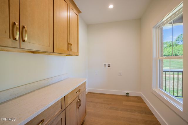 54 Glaze Farm Way, Johnson City, TN 37615