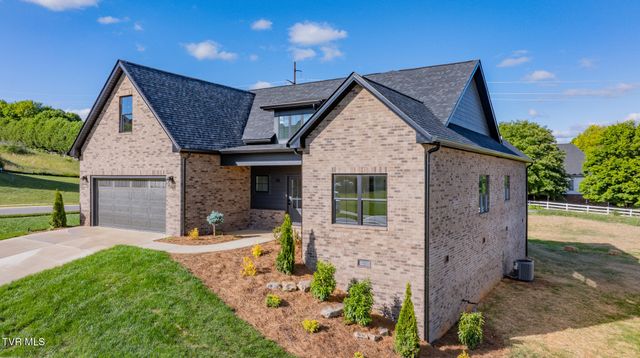 54 Glaze Farm Way, Johnson City, TN 37615