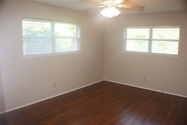 600 Travis Drive, Mineral Wells, TX 76067