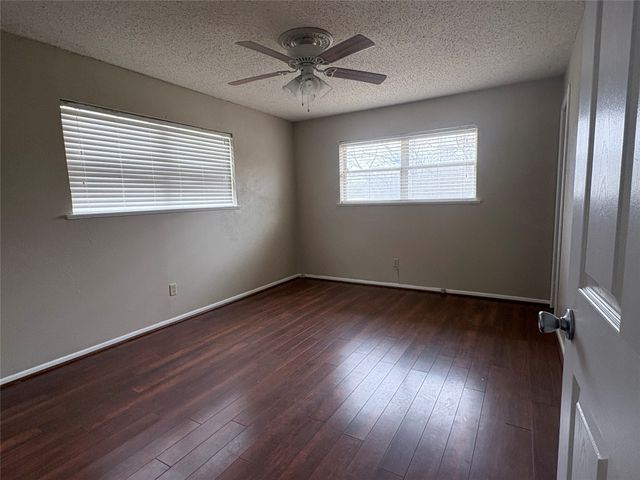 600 Travis Drive, Mineral Wells, TX 76067