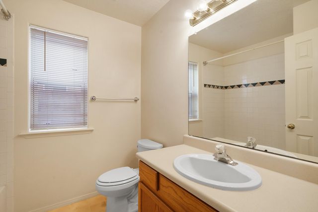 5227 Chris Court NW, Albuquerque, NM 87120