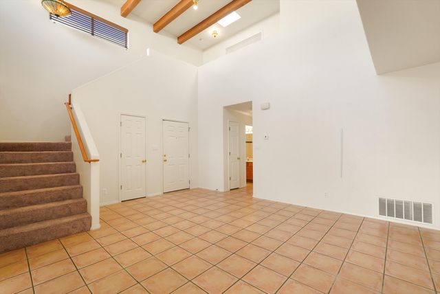 5227 Chris Court NW, Albuquerque, NM 87120