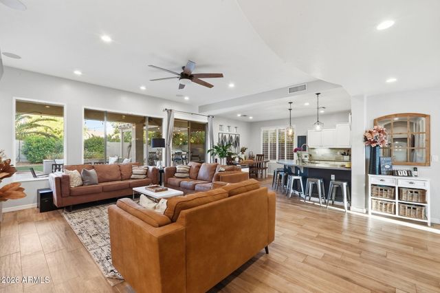 4551 S ADOBE Drive, Chandler, AZ 85249