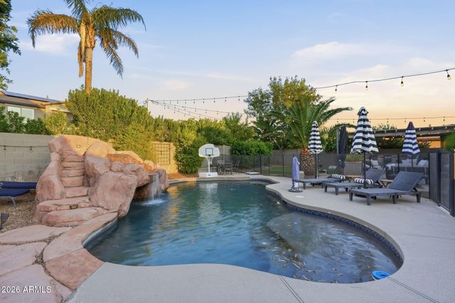 4551 S ADOBE Drive, Chandler, AZ 85249